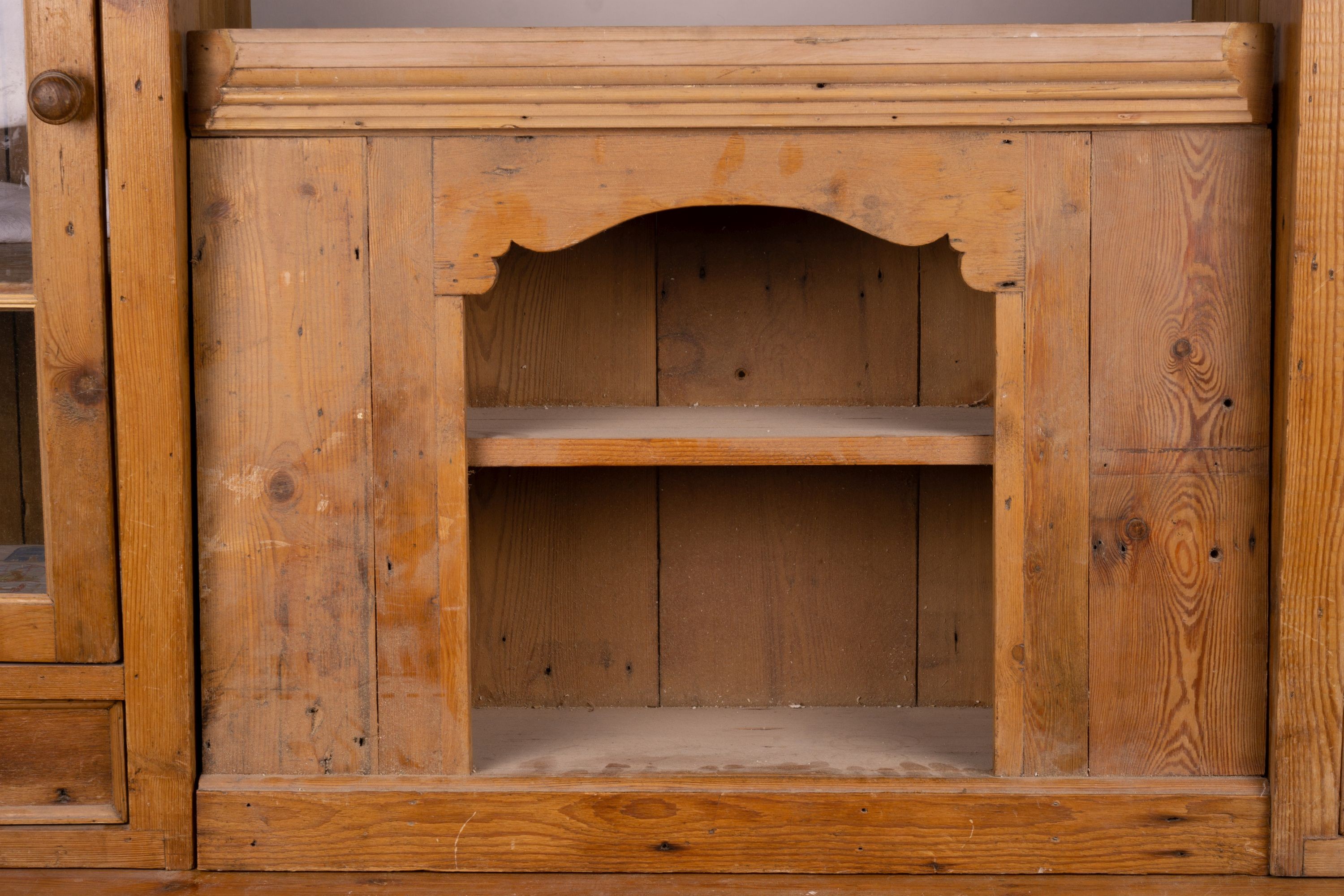 A stripped pine dresser, W.185cm D.66cm H.202cm